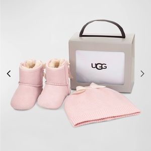 UGG
Girl's Jesse Bow II Suede Boots w/ Beanie Hat, Kids/Baby